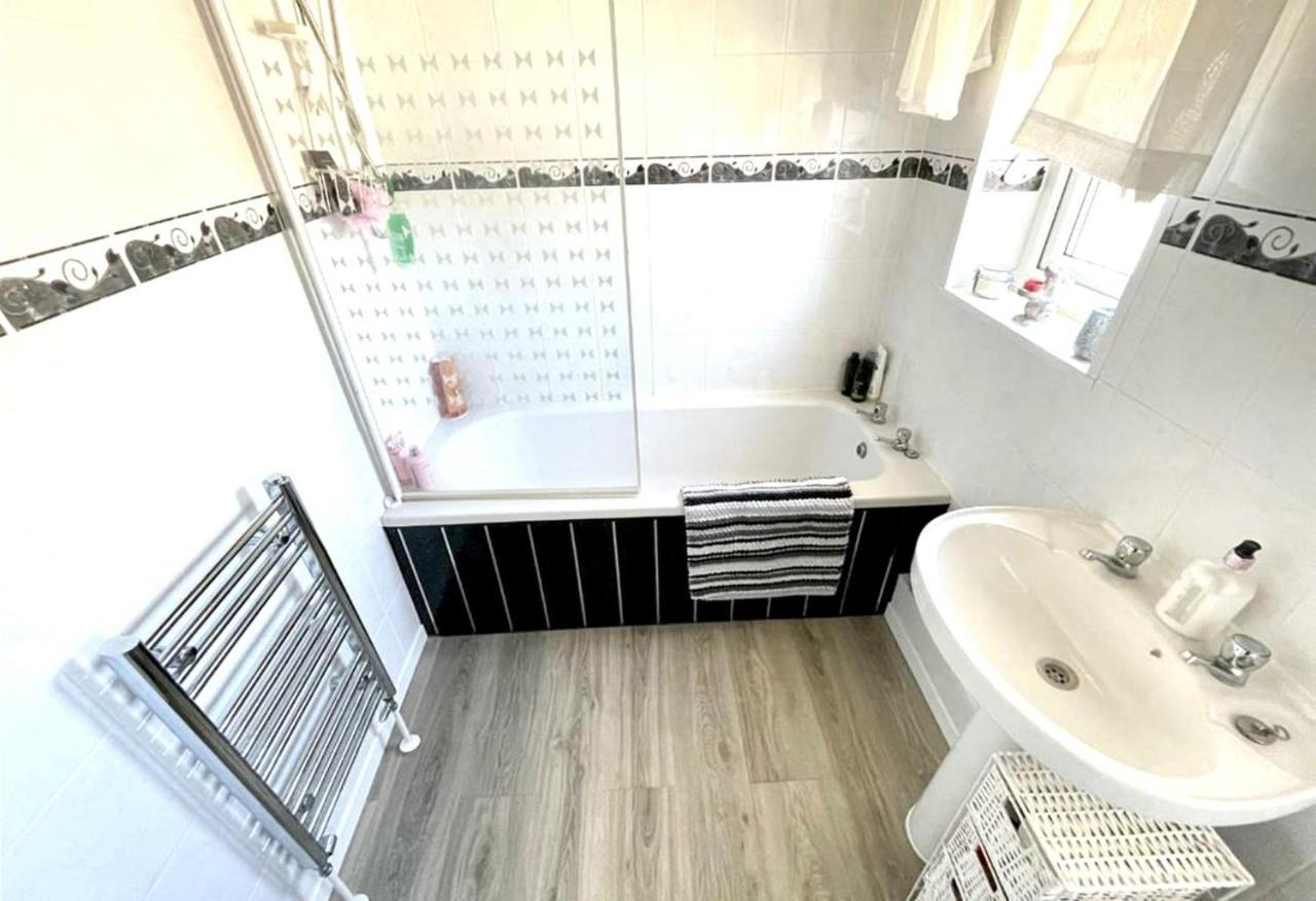 Lovely And Affordable House Closer To The Sea Hartlepool Ngoại thất bức ảnh